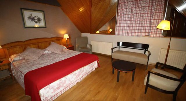 YoY Villa de Sallent 4, Rezervasyon Villa Formigal havuzlu oteller, Yüzme Havuzu