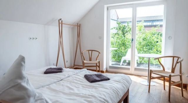 Коттедж с 4 комнатами Gruppenhaus Darmstadt