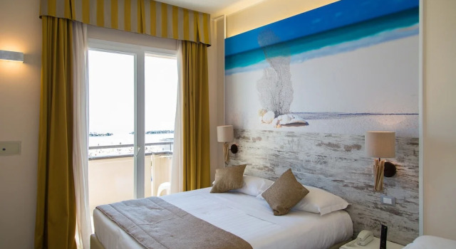 Двухместный номер Superior с балконом Hotel Life - Natural Style Rimini