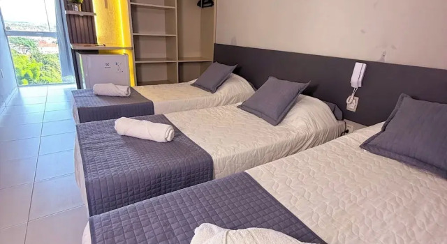 Трёхместный номер Standard Hotel do Reinildo II