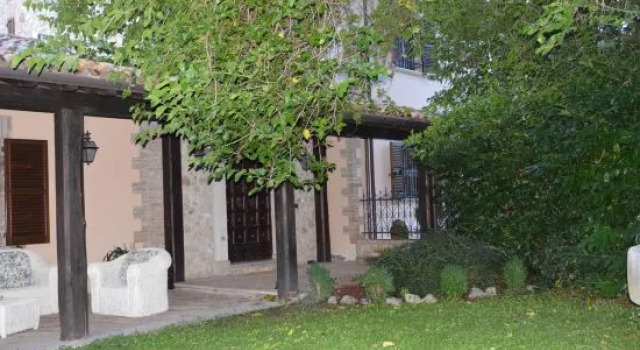 Casale Dolci Dimore, Varaa Hotelli Massa Martana Umbria