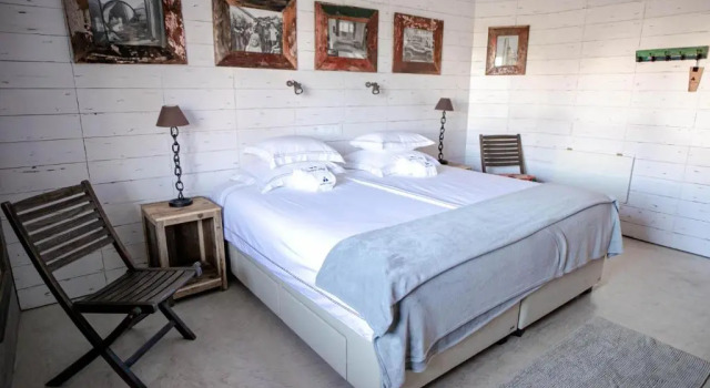 Surfers Lodge Peniche, Rezervovat Hotel Hotely v Oeste s parkováním, Parkování