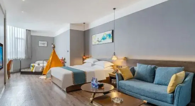 Семейный люкс Hotel Qian Chen Xi