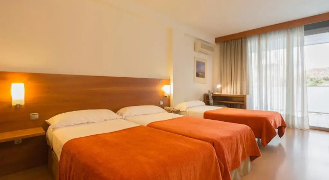 Номер Standard Hotel Torre Monreal