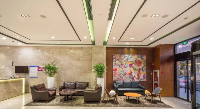 Shanghai Yihe Hotel Disneyland Branch, Varaa Hotelli Zhoupu Shanghai