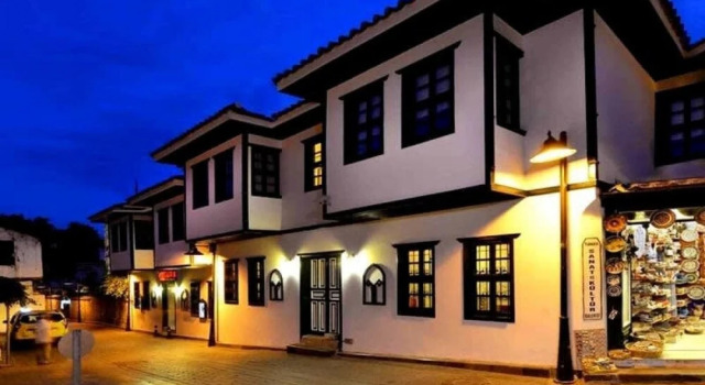 Vibrant Suite Located in Heart of Historic Area, Забронировать Апартаменты/квартира Отели провинции Антальи с завтраком, Завтраки