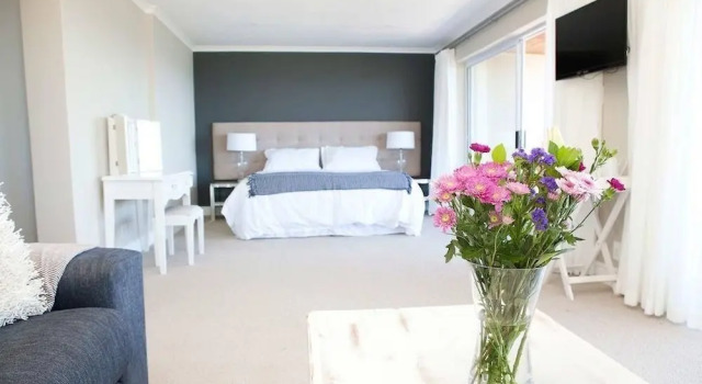 Seabreeze Luxury Two Bedroom Penthouse