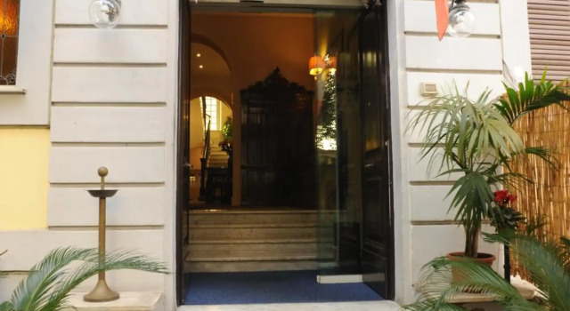 Hotel Silva, Забронировать Отель Номентано Рим, рядом с Посольство Австралии в Риме