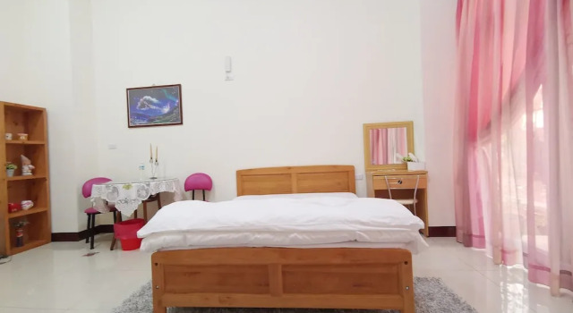 Chuan Men Tzu B&B