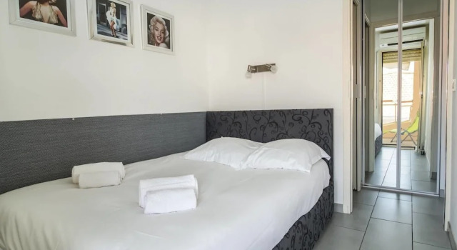 2 Rooms With Parking and Balcony, Heart of Cannes, Забронировать Отель Отели Канн с парковкой, рядом с Le Croisette Casino Barriere de Cannes, Парковка