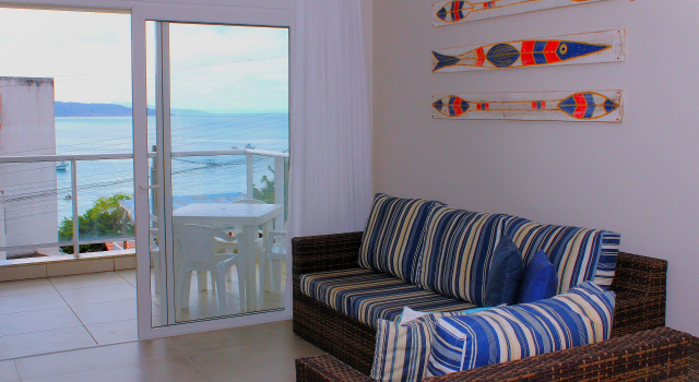 1079   Apartamento Com Vista Para O Mar Em Bombinhas