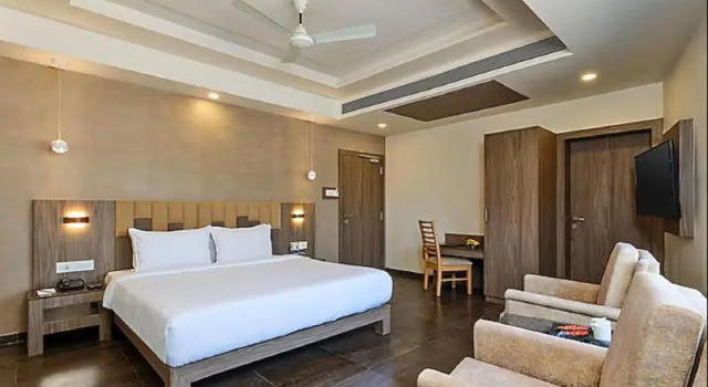 Номер Executive Pride Biznotel Sasan Gir