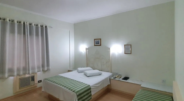 Двухместный номер Standard Grand Ville Hotel