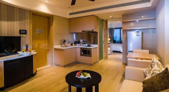 Полулюкс Hainan Greentown Blue Bay Resort，