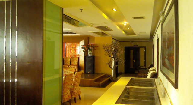 Botai Hotel, Boek Hotel Hotels in Shaanxi met parkeren, Parkeren