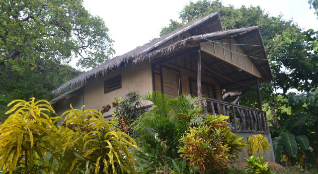 Tapik Beach Park Guest House