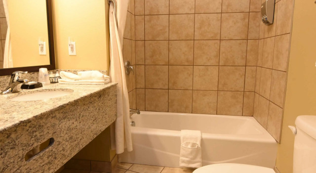 Четырёхместный номер Standard Best Western Plus Vintage Valley Inn