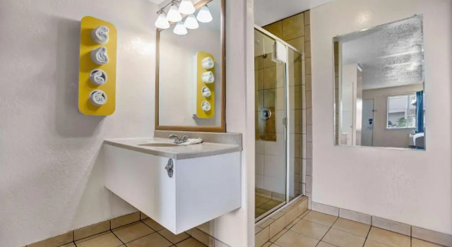 Номер Standard Motel 6 Fort Bragg, CA