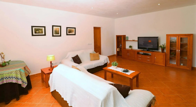 Finca Sa Vinya 405 by Mallorca Charme, Book Hotel Hoteller i Campos med parkering, Parkering