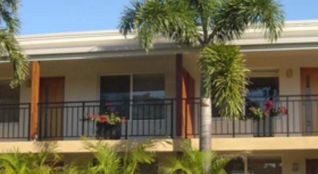 Pelican H2O Apartments