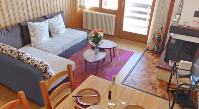 Villa Centaure Sainte-Croix 40049, Prenota Villa Hotel a Canton Berna con parcheggio, Parcheggio