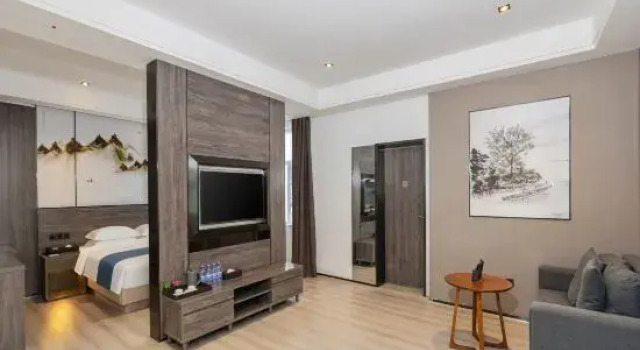 Люкс Deluxe Borrman Hotel Chibi Sanguo Walking Street