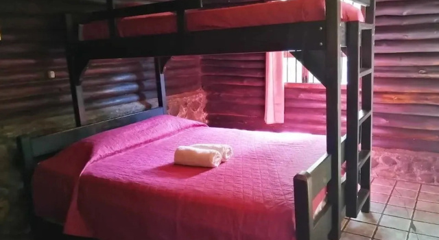 Семейный номер Standard c 1 комнатой с видом на город Hotel Monte Campana Heredia