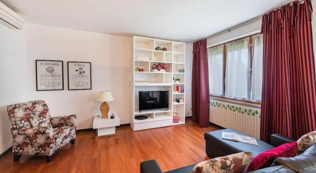 Residence Mimosa PT 2 by Wonderful Italy, Забронировать Апартаменты/квартира Отели озера Гарды с парковкой, Парковка