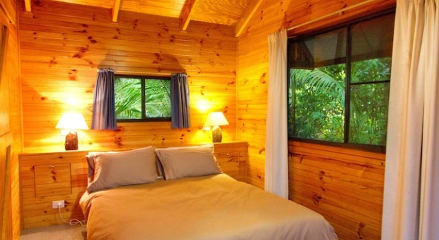 Коттедж с 3 комнатами с балконом Mt Glorious Getaways