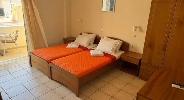 Michalis Studios & Apartments