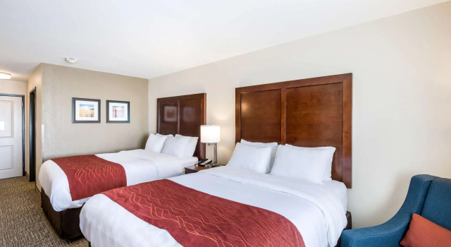 Четырёхместный номер Standard Comfort Inn Bonner Springs Kansas City