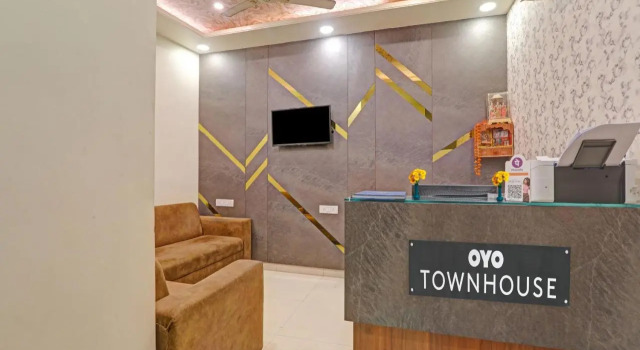 OYO Townhouse 1085 Hotel A Residency