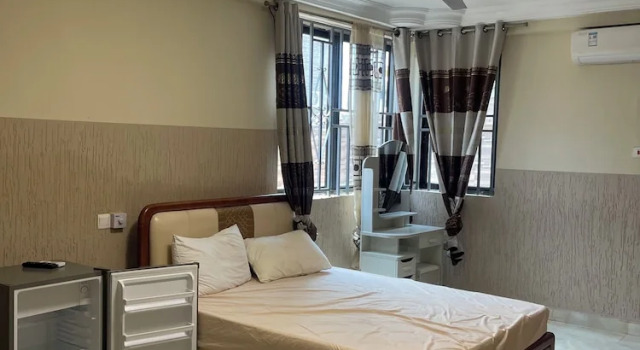 Коттедж Deluxe с балконом и с видом на внутренний двор CRL Apartment 2