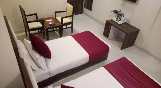 Двухместный номер Business Chinmaye Inn