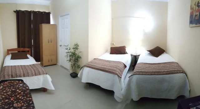 Comfort Triple room with view Hostal Del Centro Talca