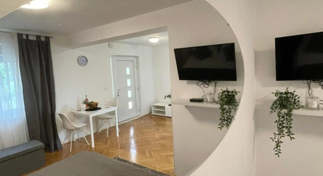 Apartment Maria, Забронировать Апартаменты/квартира Задар Задарская жупания, рядом с Спортивный центр «Вишник»