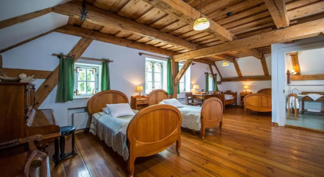 Четырёхместный номер Comfort Pałac Galiny