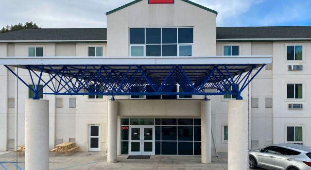 Econo Lodge Hot Springs South, Забронировать Отель Отели Хот-Спрингса с парковкой, рядом с Black Hills Putt 4 Fun, Парковка