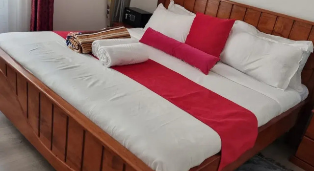 Serenity Escape in Nairobi City, Забронировать Апартаменты/квартира Отели Найроби Каунти с парковкой, рядом с Торговый центр Yaya Centre, Парковка