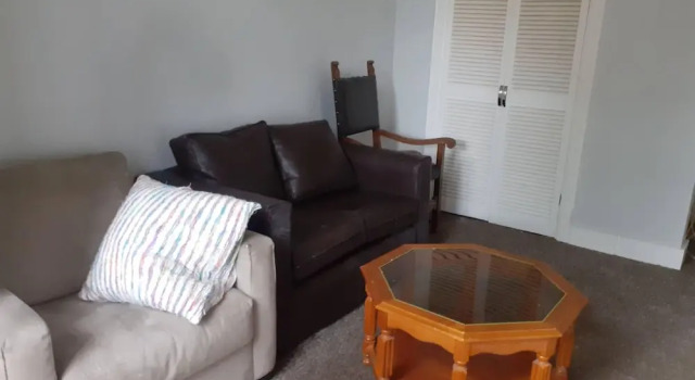 Spacious 2-bed Apartment in North of Glasgow, Prenota Appartamento Kirkintilloch Strathclyde