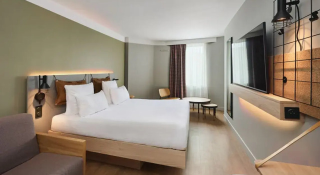 Двухместный номер Standard Moxy Annecy