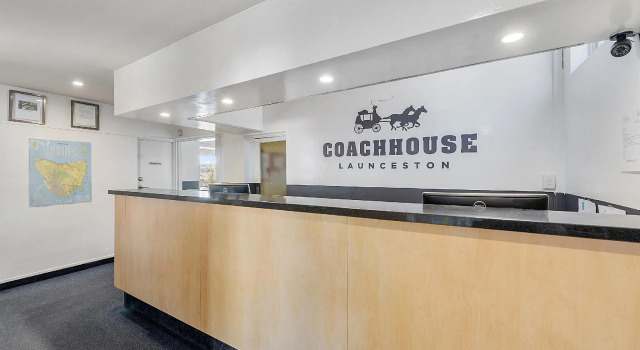 Comfort Inn Coach House Launceston, Varaa Hotelli Hotellit Tasmania aamiaisella, Aamiainen