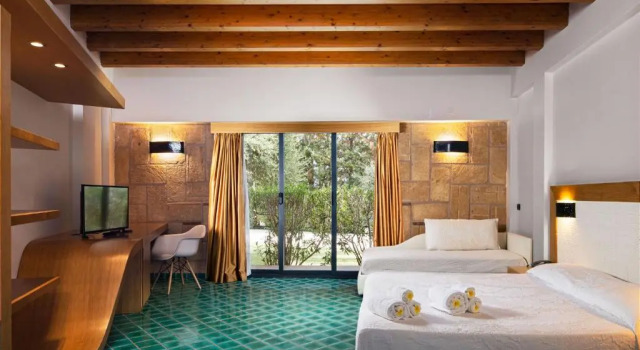 Трёхместный номер Standard Magaggiari Hotel Resort