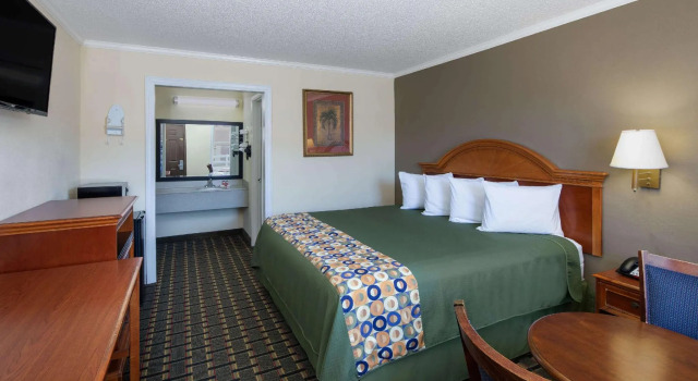 Двухместный номер Standard Travelodge by Wyndham Orangeburg