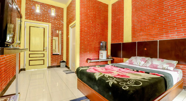 Room Stay Cempaka Mulya