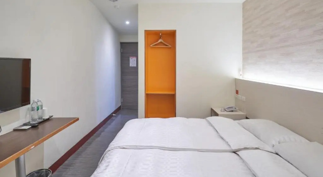 Двухместный номер Standard Yung An Business Hotel