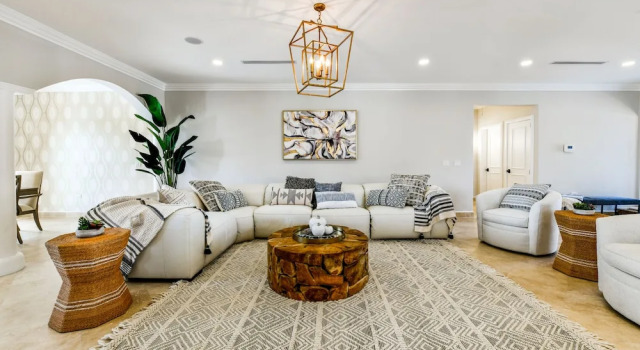 Newly Remodeled 5-bedroom 5-bath in Tierra del Sol!
