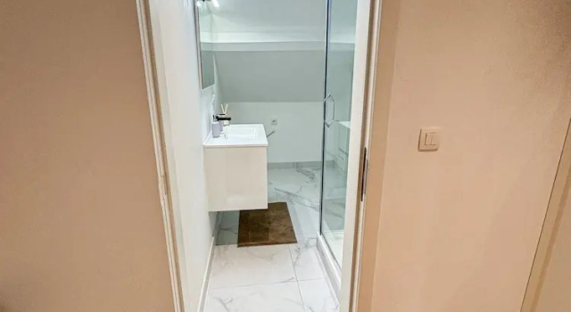 Апартаменты Modern 1BR 1LR Apartment Walk To Rabot