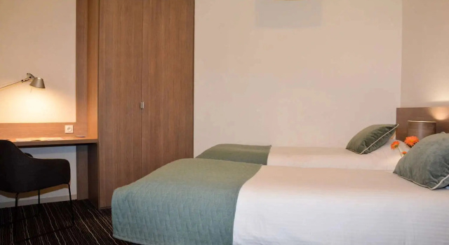 Четырёхместный семейный номер Standard Best Western Plus La Marina
