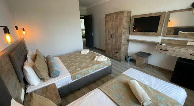 Трёхместный номер Standard Seven City Hotel